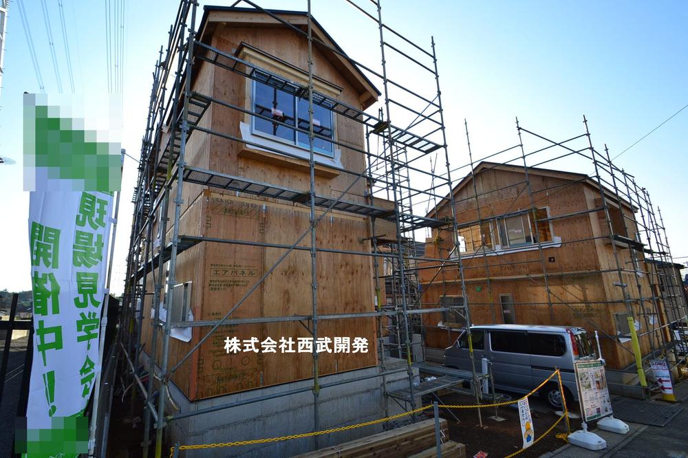 Local appearance photo. Local (11 May 2013) Shooting