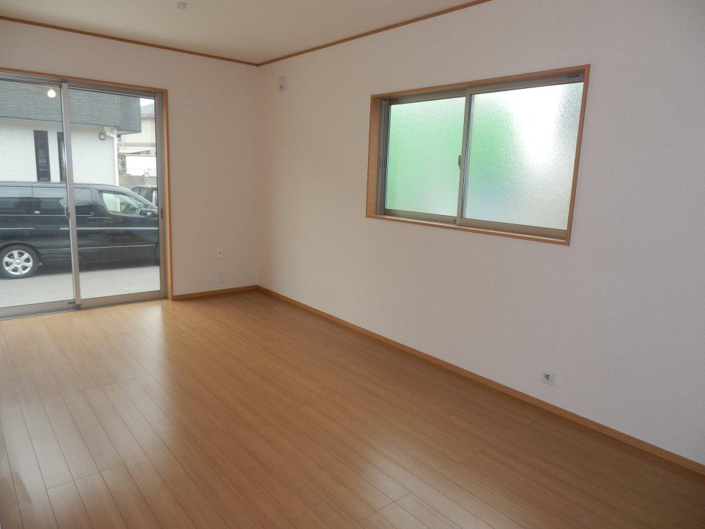 Living. Indoor (12 May 2013) Shooting 4 Building