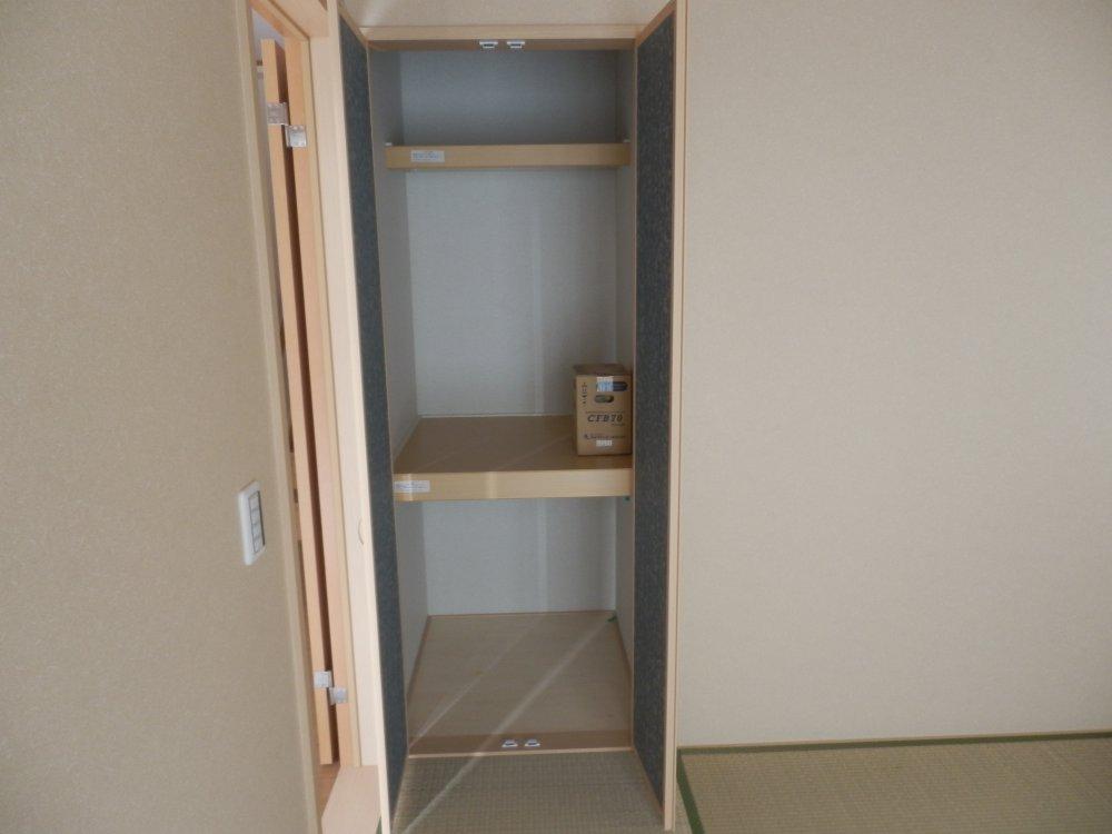 Receipt. Indoor (12 May 2013) Shooting 4 Building