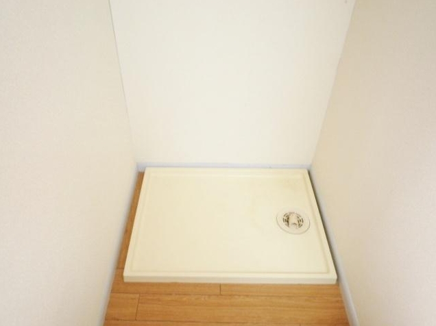 Other Equipment. Peace of mind even on a rainy day, Indoor Laundry Storage