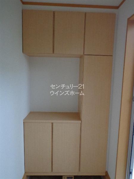 Entrance. Araijuku D Building