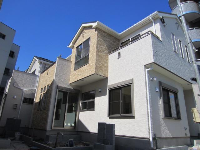 Local appearance photo. 4 Building (October 2013) Shooting