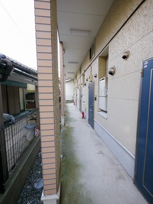 Other. 10m to a shared passageway (Other)