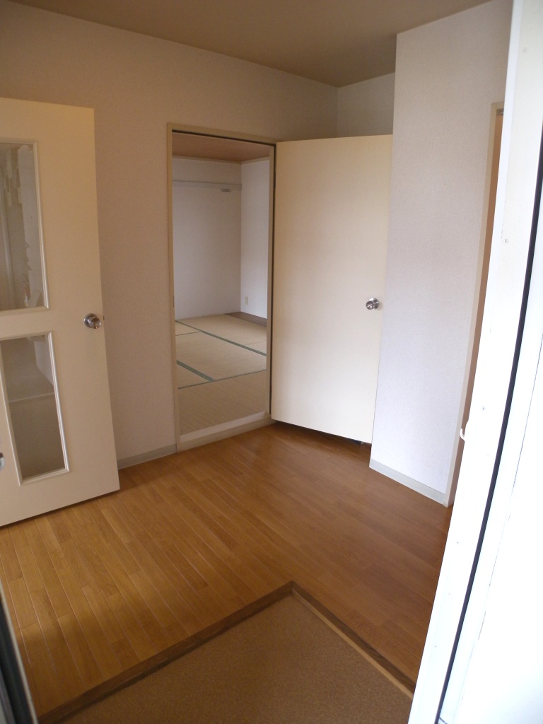 Entrance. Entrance hall