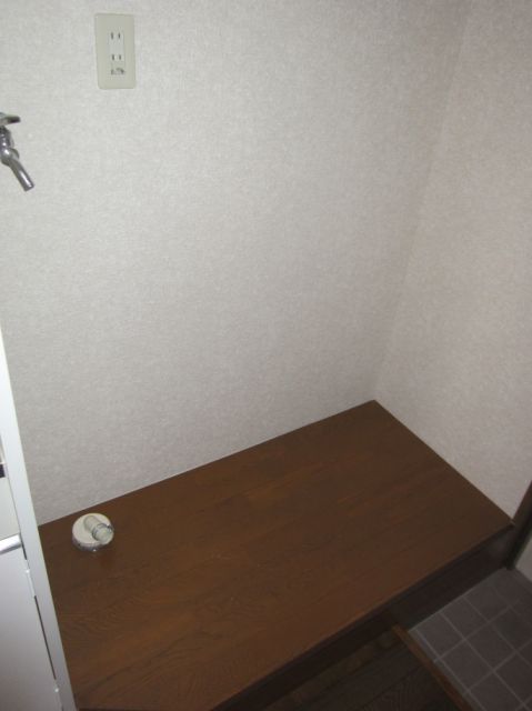 Other Equipment. Indoor Laundry Storage