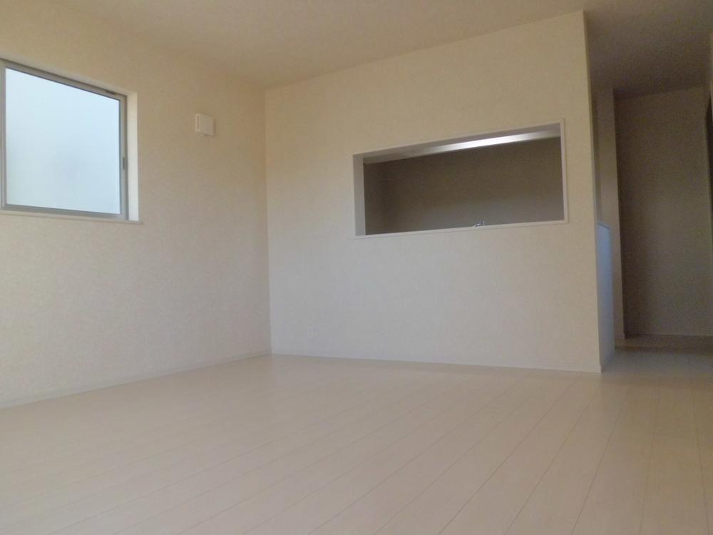 Living. Local (12 May 2013) Shooting