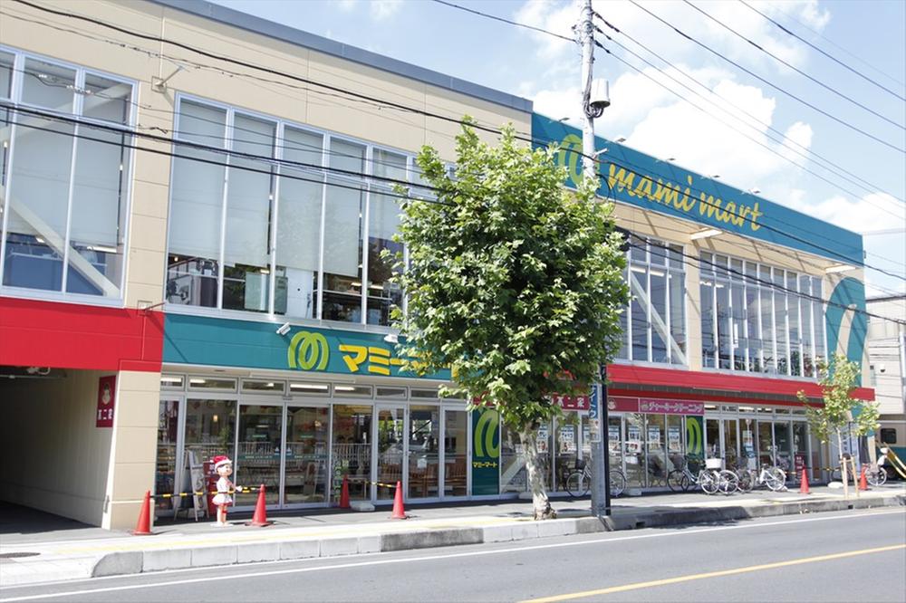 Supermarket. Mamimato 636m until Kawaguchi turf shop