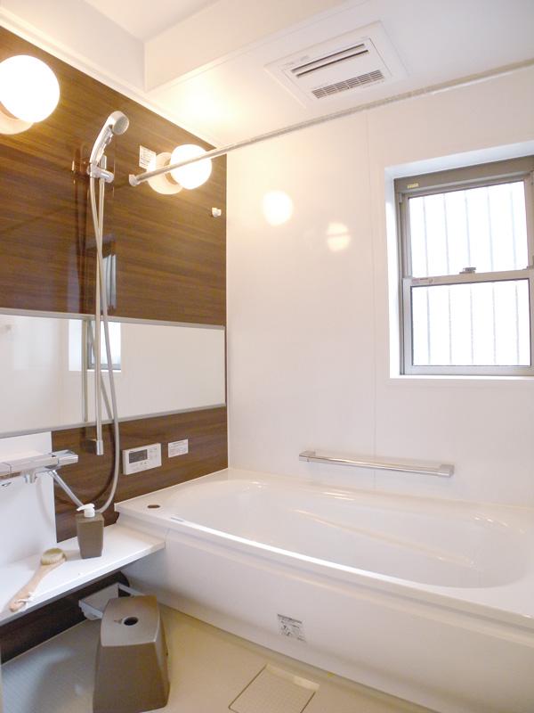 Same specifications photo (bathroom). Bathroom construction cases unit bus with (same specifications) bathroom ventilation dryer ☆ Beautiful continues indefinitely in the performance of attention