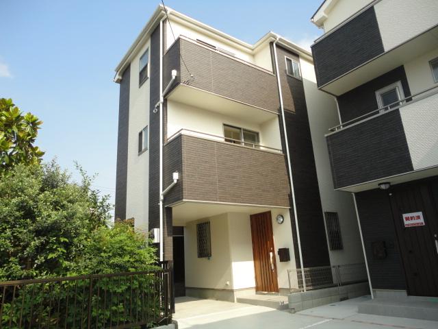 Local appearance photo. Local (August 2013) Shooting