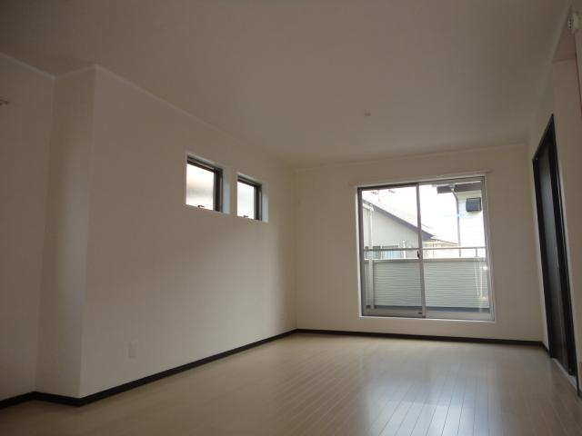 Living. Room (August 2013) Shooting