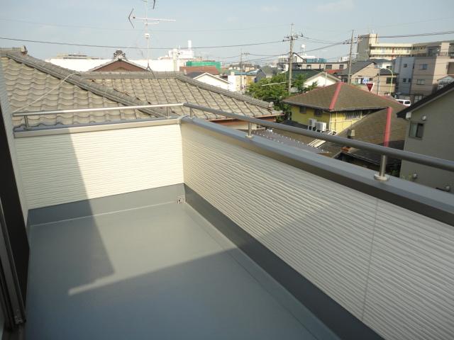 Balcony. Local (August 2013) Shooting