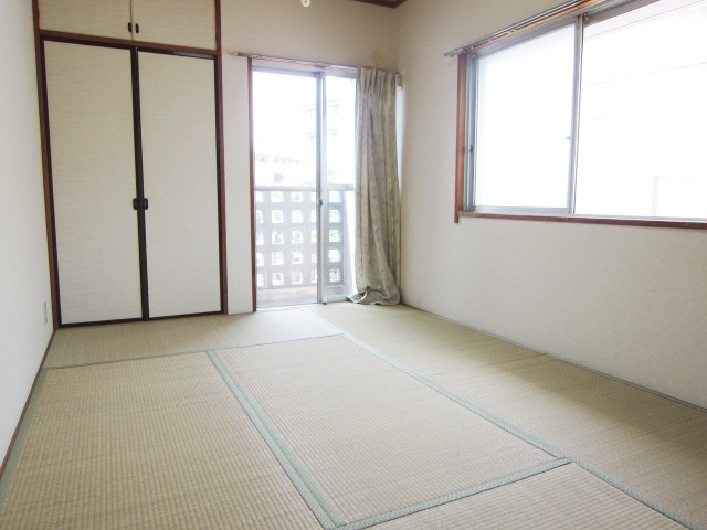 Living and room. Calm space of Japanese-style 6 quires