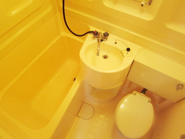 Bath. Caring for easy 3-point unit