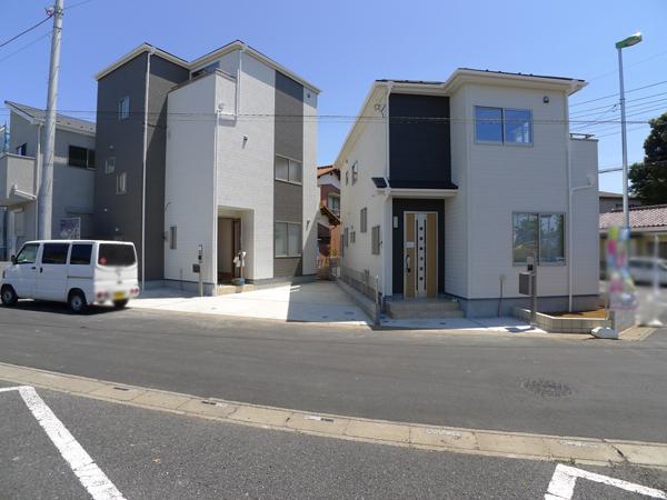 Local photos, including front road. Local (May 2013) Shooting 1 Building ~