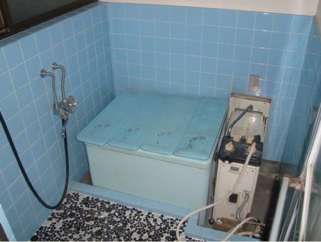 Bath. Balance kettle reheating Allowed