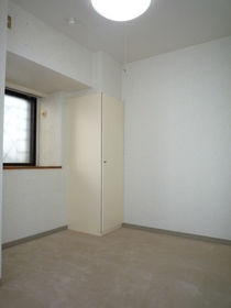 Other. 3.6 Pledge of closet