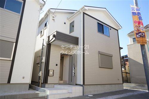 Local appearance photo. C Building