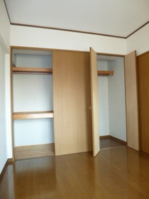 Other Equipment. Storage space - scan is wide