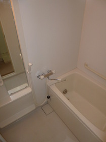 Bath. With reheating function