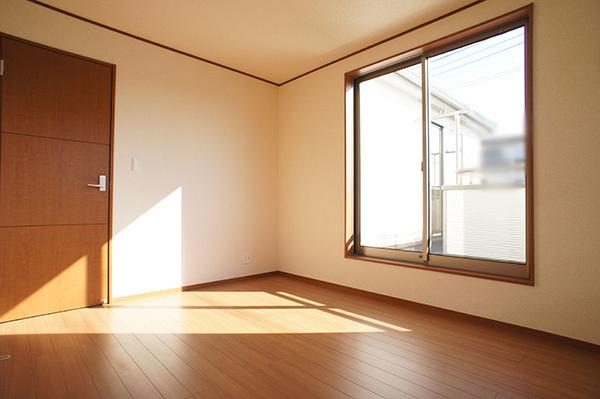 Non-living room. (1 Building)