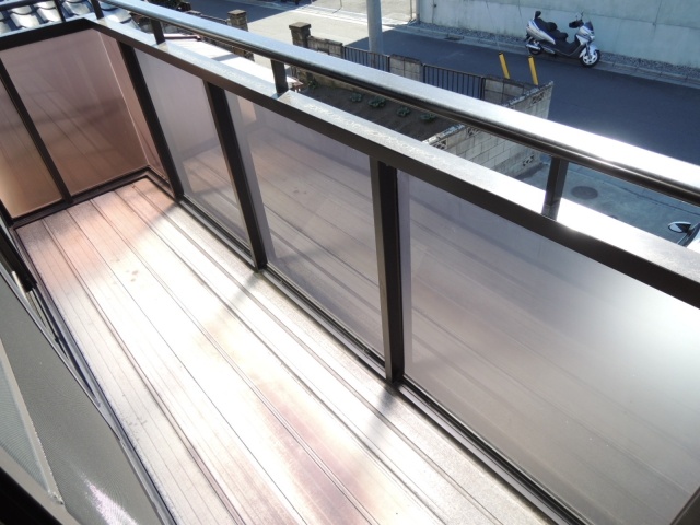 Balcony. Separate reference is a picture