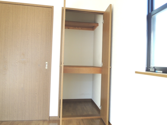 Receipt. Separate reference is a picture