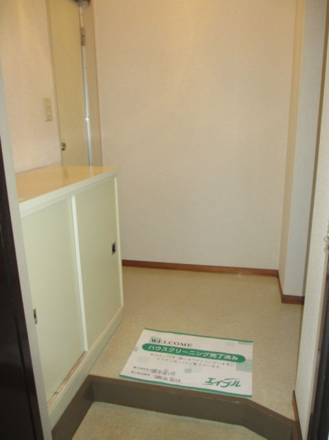 Entrance. With cupboard