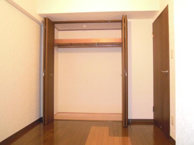 Receipt. Is plenty of storage can likely closet.