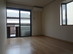 Living and room. 6 Pledge of Western-style, It is air-conditioned