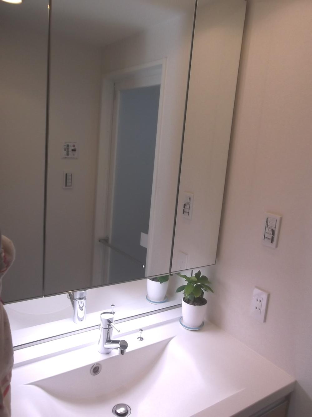 Wash basin, toilet. Stylish bathroom vanity