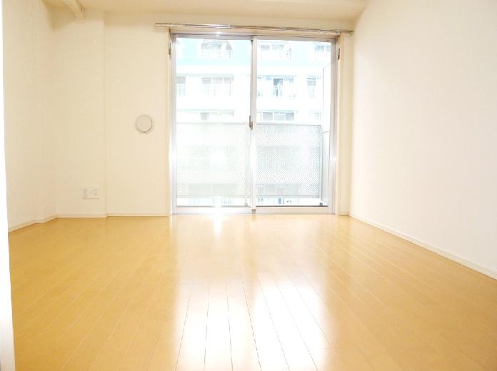 Living and room. Room that was effective wax