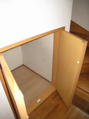 Receipt. Since maisonette of, There are a lot of storage!