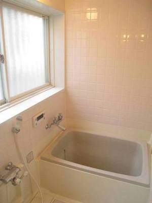 Bath. Bathing with a window