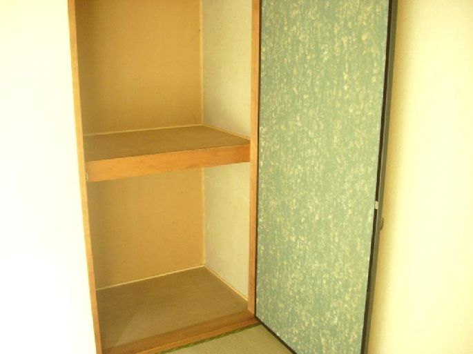 Receipt. There housed in each room.