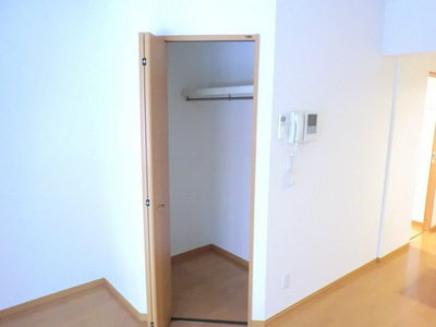 Other Equipment. Walk-in closet