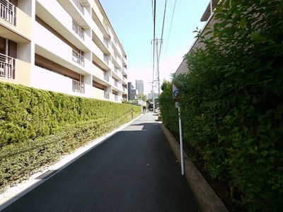 Other. Until the other (Other) 10m