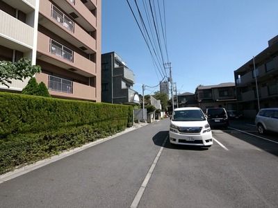 Other. Until the other (Other) 10m