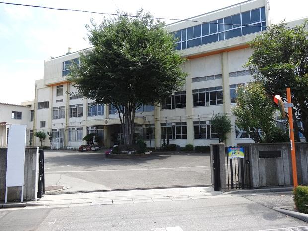 Primary school. 680m until December Field Elementary School