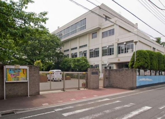 Primary school. 635m until Kawaguchi Municipal Higashiryoke elementary school (elementary school)
