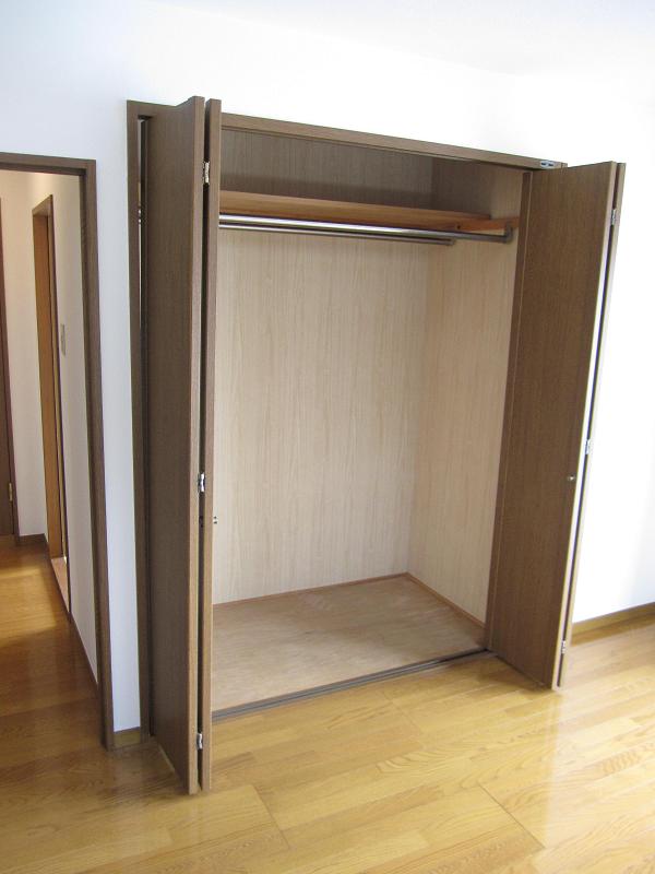 Receipt. Storage capacity pat because large type.