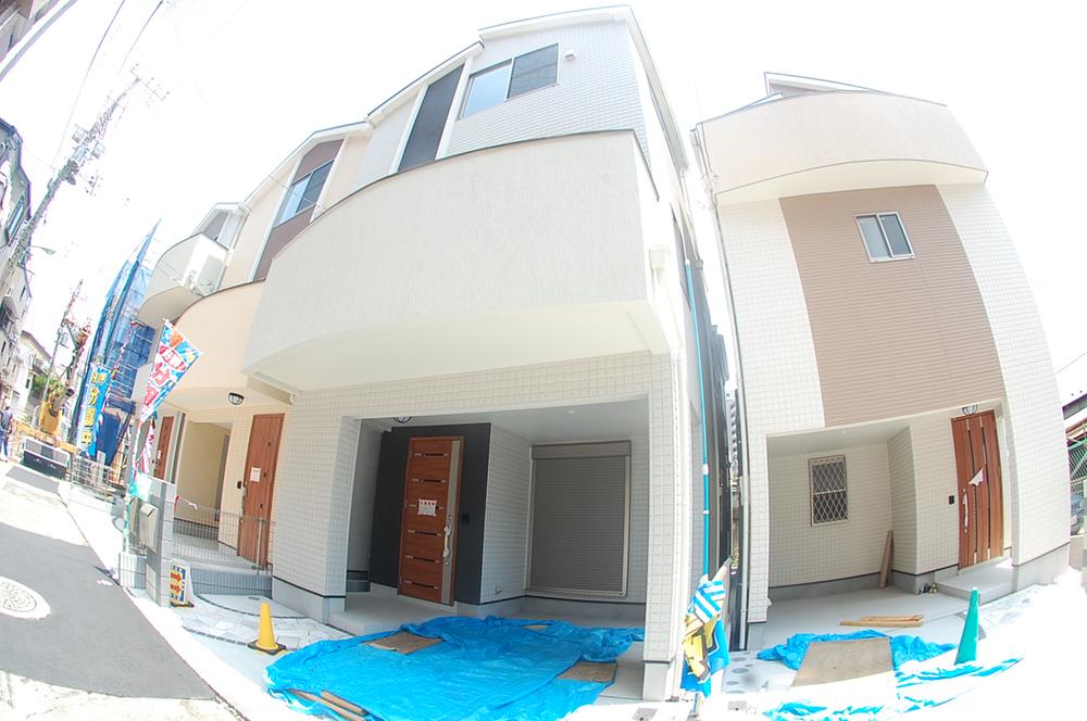 Local appearance photo. C Building