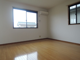 Living and room. 10 Pledge of Western-style