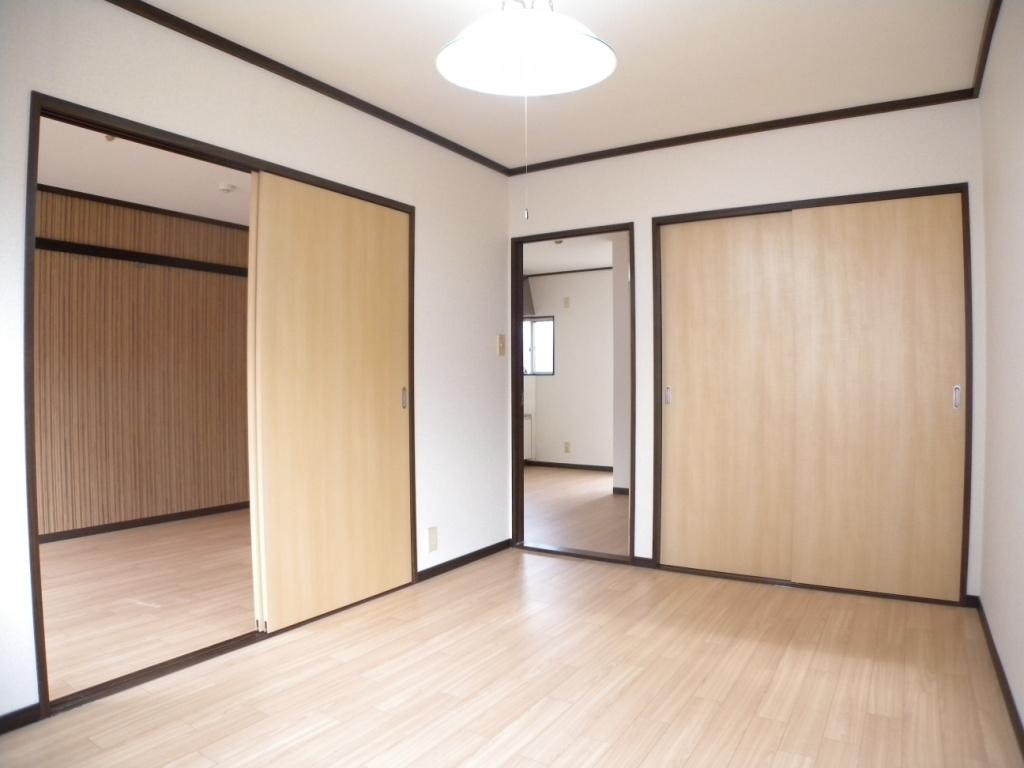 Other room space. Western style room