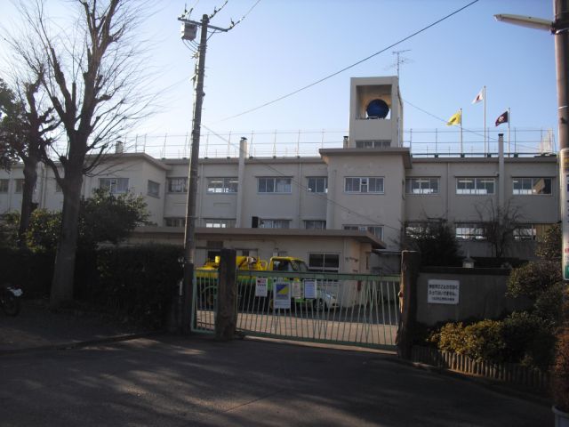 Primary school. Municipal Haramachi to elementary school (elementary school) 410m