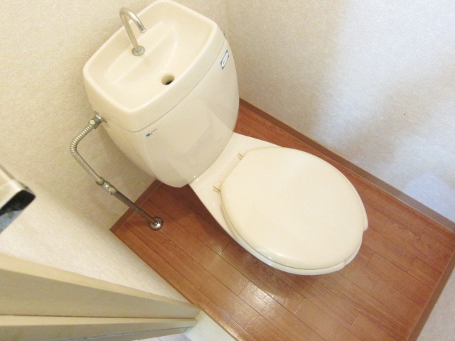 Toilet. Of course, bus toilet by