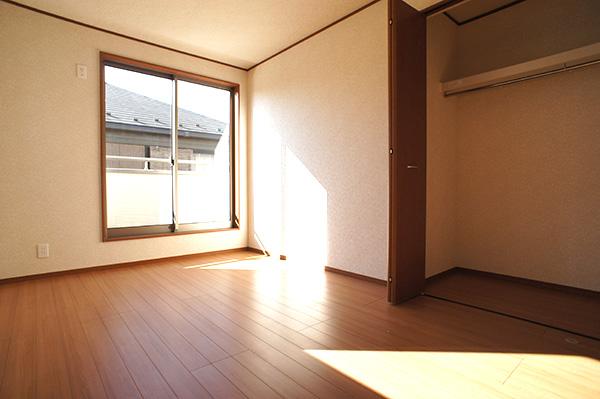 Non-living room. Indoor (12 May 2013) Shooting Building 2