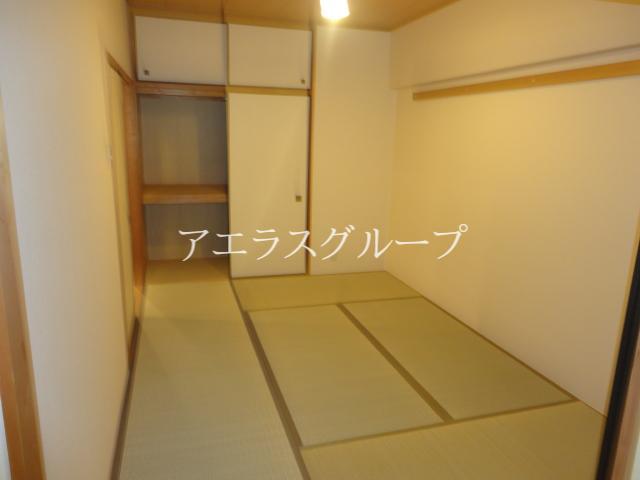 Living and room. Japanese-style Japanese mind! 