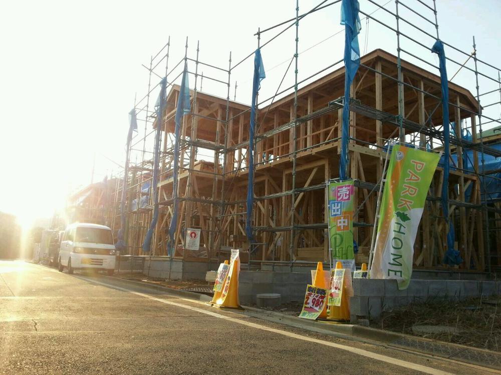 Local appearance photo. Local (11 May 2013) shooting elementary and junior high schools also near, It is safe