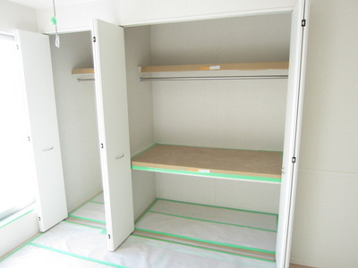 Receipt. Storage room plenty