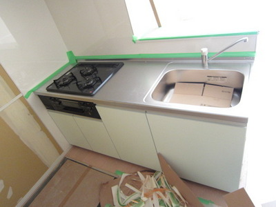 Kitchen. 3-neck system kitchen